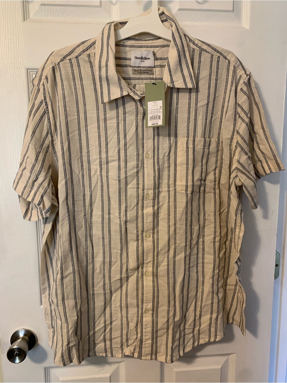 Goodfellow & Co NWT’s men’s size XXL button up shirt